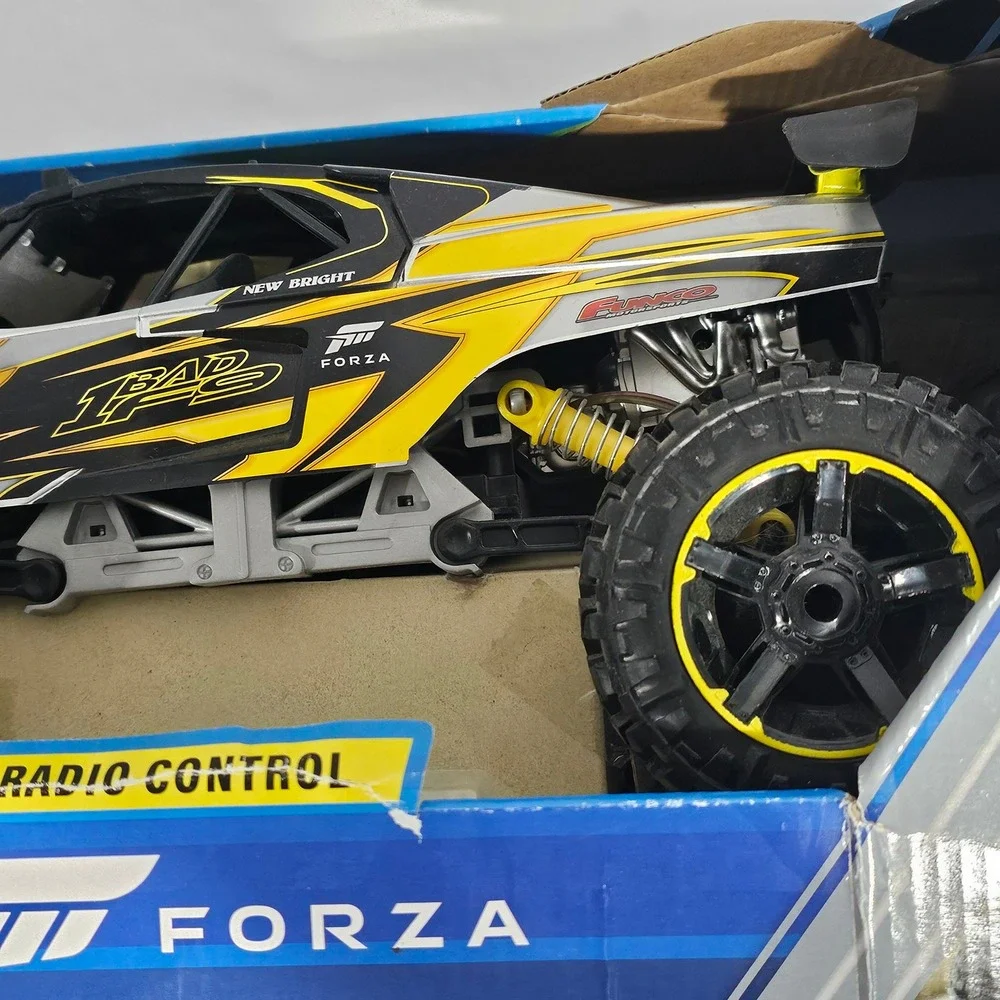 New Bright Forza Funco F9 RC Truck 1:14 Scale 4WD 2.4GHz yellow & black